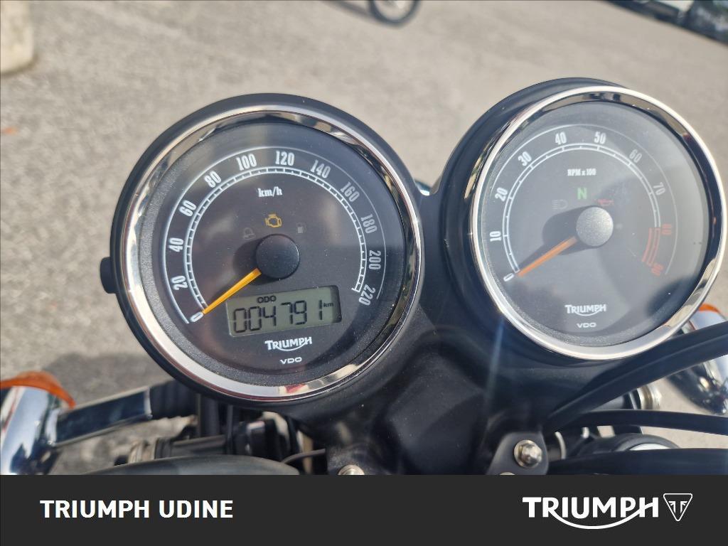 TRIUMPH Bonneville 900 T100 